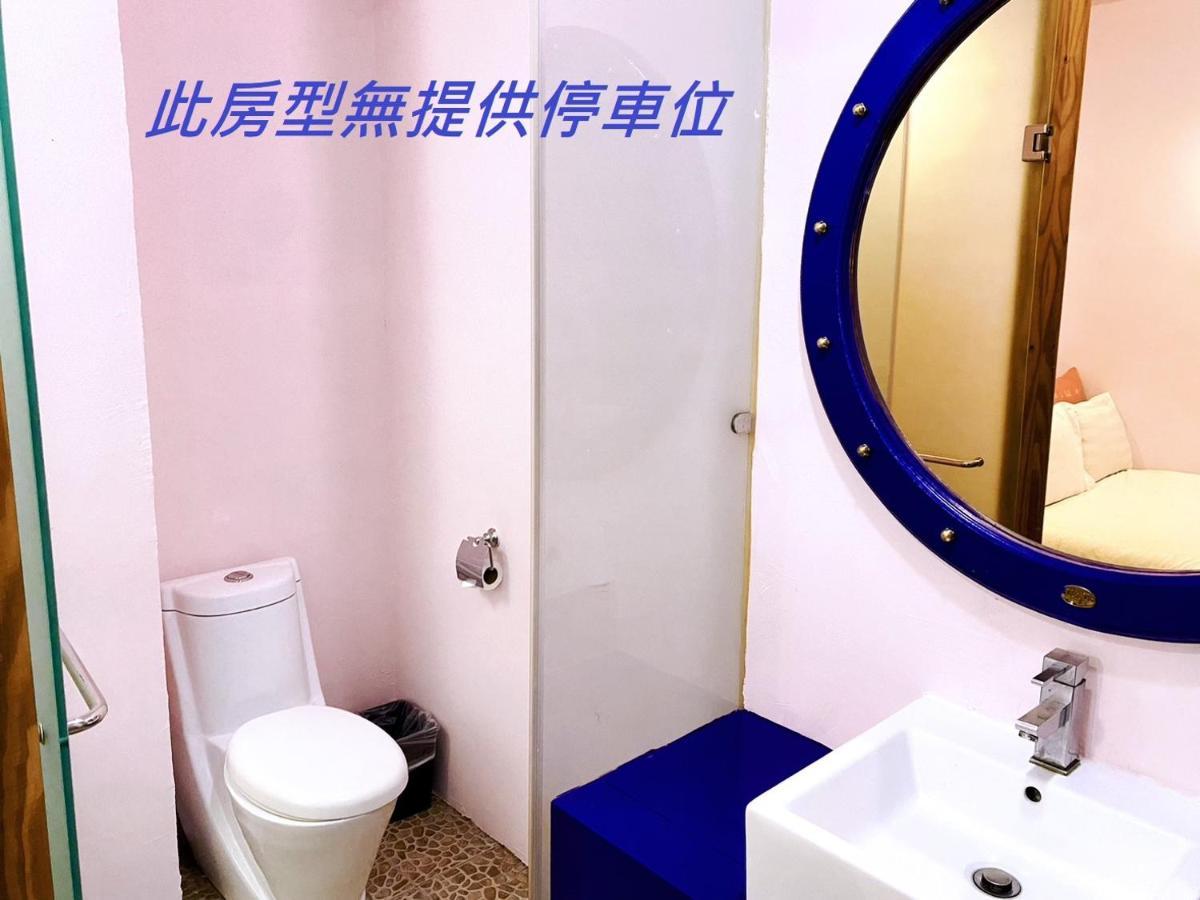 R&R Hotel Kaohsiung Buitenkant foto